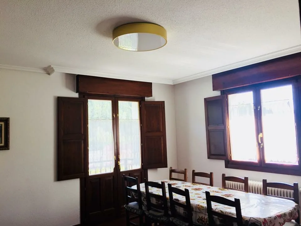 Lampara del salón.